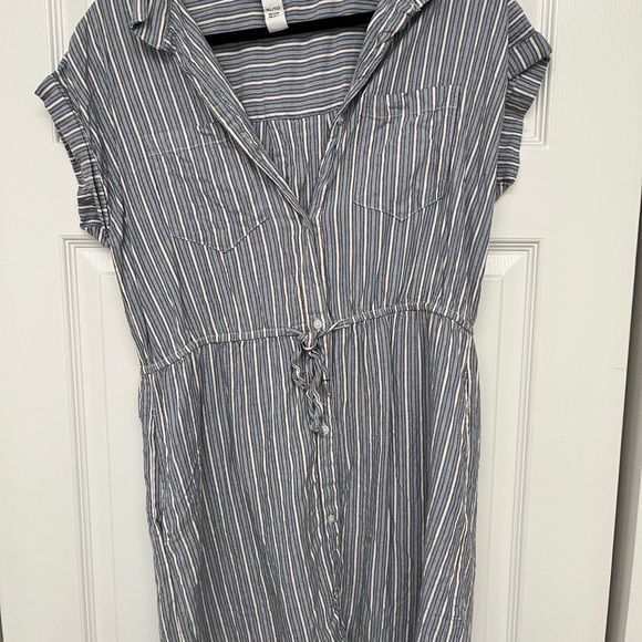 Striped summer dress - Picture 1 of 3